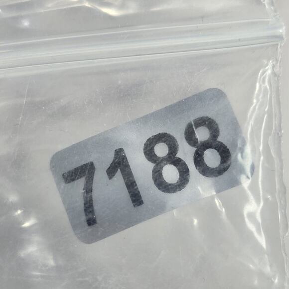 Bylt T Shirt Mens XXL Cream White Short Sleeve Drop Cut SS Bylt Blend Longline - Picture 10 of 10